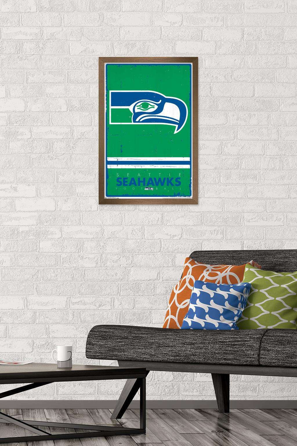NFL Seattle Seahawks - Retro Logo 15 Wall Poster, 14.725" x 22.375", Framed