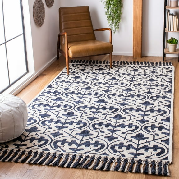 SAFAVIEH Sahara Catriona Geometric Trellis Area Rug, Navy/Ivory, 5' x 8'