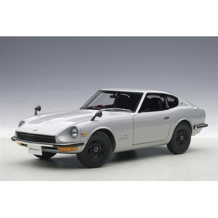 1969 Nissan Fairlady Z432 (PS30) Silver 1/18 Diecast Model Car by AutoArt