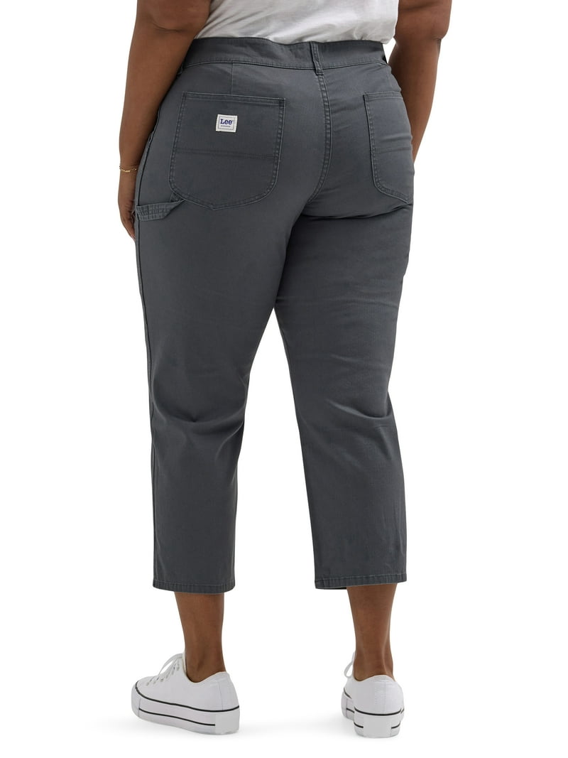 Lee Women's Plus Heritage Mid Rise Slim Straight Carpenter Crop