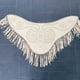 thumbnail image 5 of Poncho holgado con flecos de ante para mujer - Chal abierto con estampado perforado, tejido de poliéster, talla única, elegantes flecos para llevar en ocasiones informales, en la playa y en festivales, 5 of 5