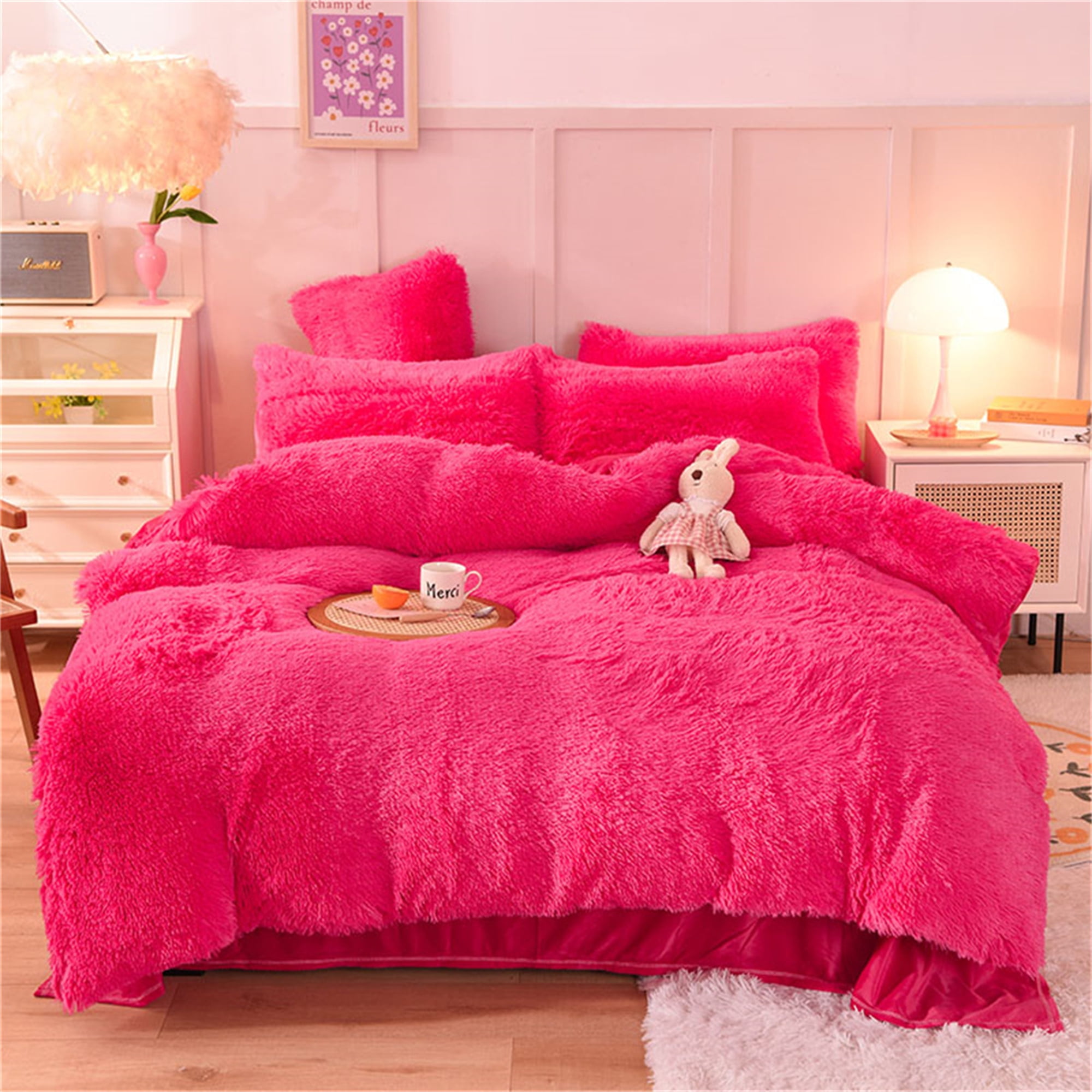 fuzzy red comforter