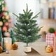 thumbnail image 5 of Árbol De Plástico Árbol de Navidad de mesa de 45 cm, artificial, de plástico, para decoración de interiores y fiestas navideñas (1 unidad) Rkxzt, 5 of 9