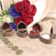 thumbnail image 3 of Joyero de madera de nogal con forma de corazón para guardar anillos con relleno de terciopelo, superficie lisa y pulida, ideal para bodas, propuestas y anillos., 3 of 8