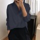 thumbnail image 5 of Camisa de manga larga con botones para mujer: corte holgado informal, poliéster-spandex, tallas S-XXL, para todas las estaciones, 5 of 7