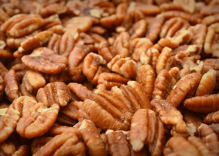 Pecan Shop Raw Unpasteurized Shelled Texas Native Pecans, Wild-Harvested and Tested Pesticide-Free Pecan Halves in Oxygen-Barrier Bag for Peak Freshness - 5 lb