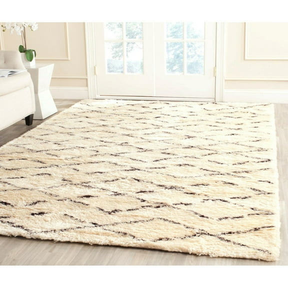 Safavieh Casablanca Shag Arturas Geometric Fringe Area Rug or Runner