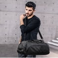 thumbnail image 5 of Mochila deportiva unisex negra de 35 l con compartimento para zapatos y sección húmeda, ideal para entrenamiento, gimnasio y aventuras al aire libre, 5 of 5
