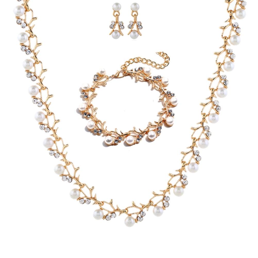 Fashion Pearl Rhinestone Crystal Golden Plated Heart Hand Chain Woman Bracelet 