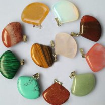 K-KED Wholesale 50pcs Sector Natural Mixed Stone Pendants 20x22mm for Delicate Jewelry Making