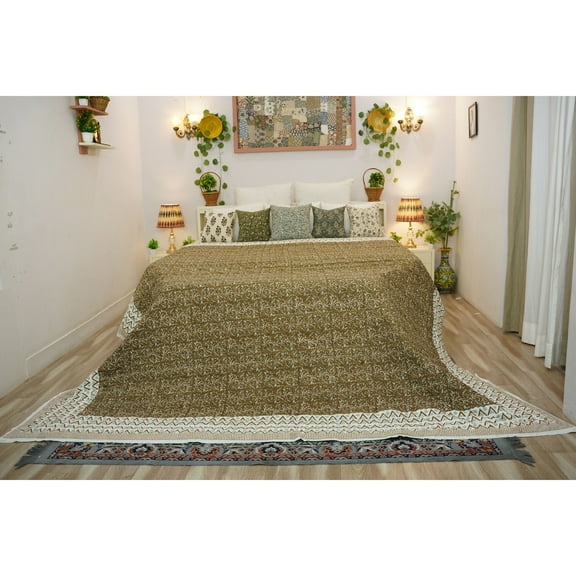 Handmade quilt, block printed floral quilt, boho decorative winter quilt, Indian bedding quilt, throw and blanket for room