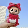 thumbnail image 1 of Mini ropa de muñeca de peluche, accesorios para la Corea, Labubu V1 V2, ídolo, fiesta sentada, suéter a rayas rosas y blancas, 1 of 5
