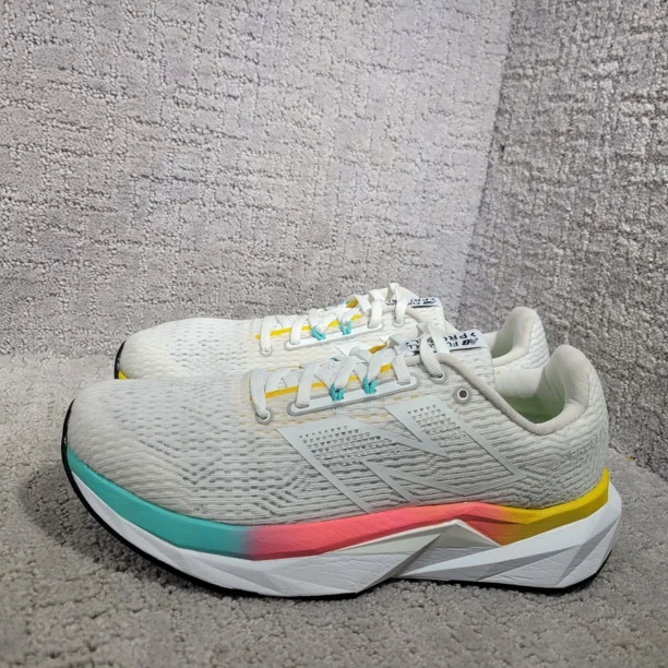 New Balance FuelCell Propel V5 MFCPRLC5 Unisex Size US M8.5 W10 Running Sneakers