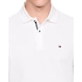 thumbnail image 2 of Polo Tommy Hilfiger con detalle de solapa para hombre, 2 of 5