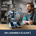 thumbnail image 2 of Set de construcción Robot Johnny 5 con mando a distancia de 1176 piezas, 2 of 6