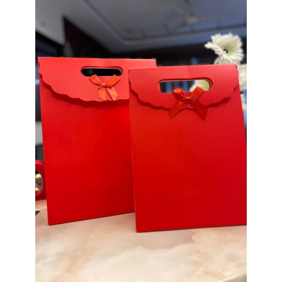 Red Gift Bags with Decorative Ribbon Bow – Set of 2 (Different Sizes) Reusable Gift Bags for Valentine’s Day, Weddings & Special Occasions