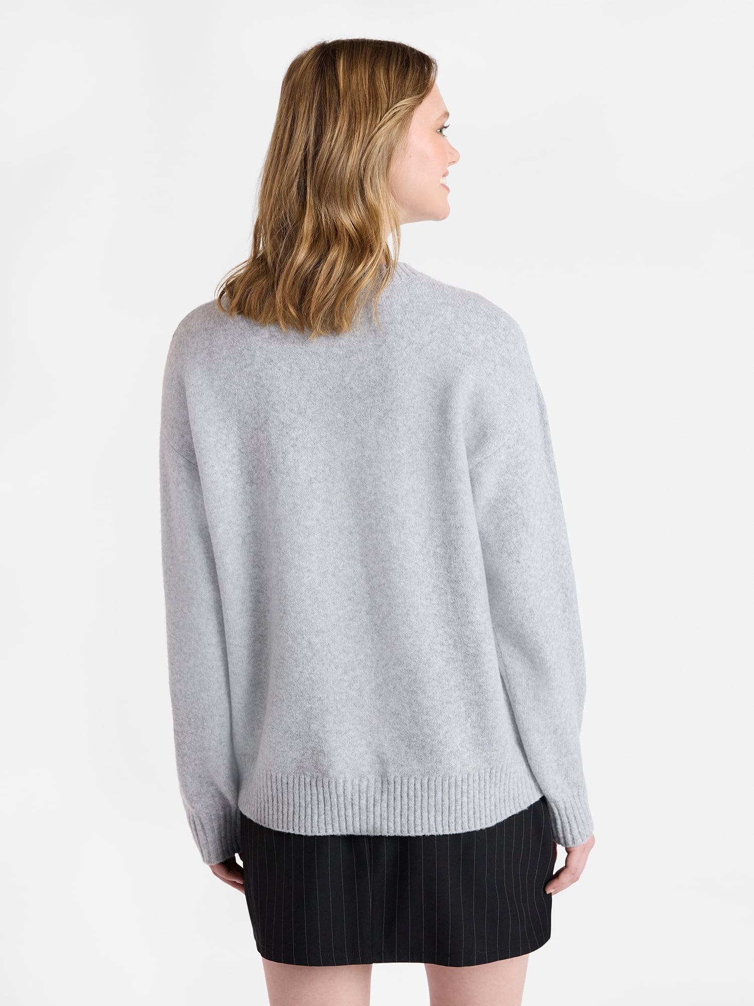No Boundaries Fashion Icon Sweater, Midweight, Women's
