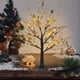 thumbnail image 1 of xihome Árbol de Navidad luminoso de 55 pulgadas para decoracin navideña de interiores con luz LED blanca clida, funciona con pilas, base de plstico para mesa., 1 of 6