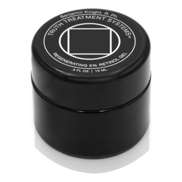 Truth Treatment RESURFACING 5% RETINOL LIGHT: tratamiento suave con poder de retinol.