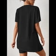 thumbnail image 4 of Conjunto de Dos Piezas de Corta para Mujer, con Camiseta Extragrande y Pantalones Cortos Estilo Biker, Color Negro, Talla S, 4 of 7