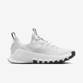 thumbnail image 3 of Zapatillas deportivas Nike Free Metcon 6 para mujer, color blanco, talla 8, 3 of 6