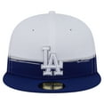 thumbnail image 2 of Men's New Era  Royal/White Los Angeles Dodgers Paint Stroke 59FIFTY-Fitted Hat, 2 of 5