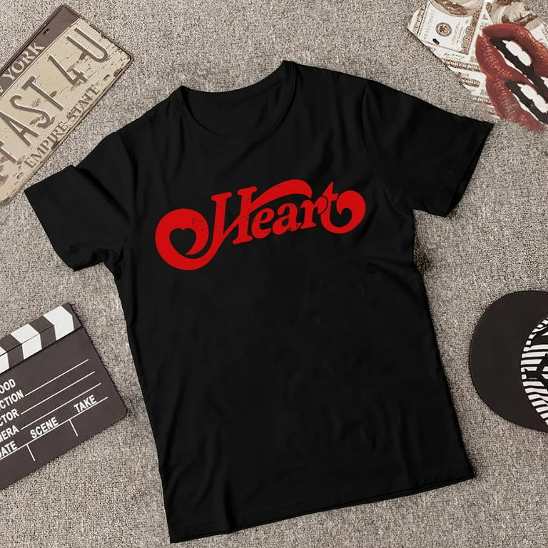 Heart Unisex T-Shirt - 70s Rock Music Lover - Vintage Band Merch 