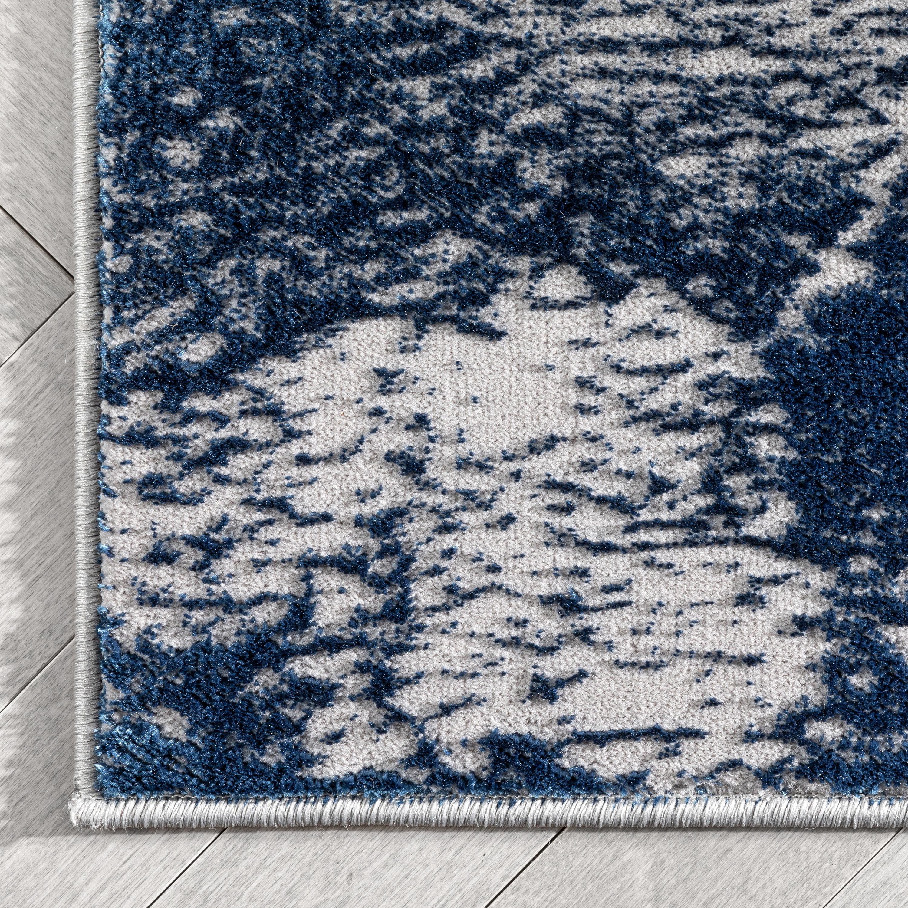 Well Woven Cairo Abstract Hand-Made Area Rug, 7' x 5', Glam, soft rug, Globally inspired patterns, Serged edges for longer lasting rug