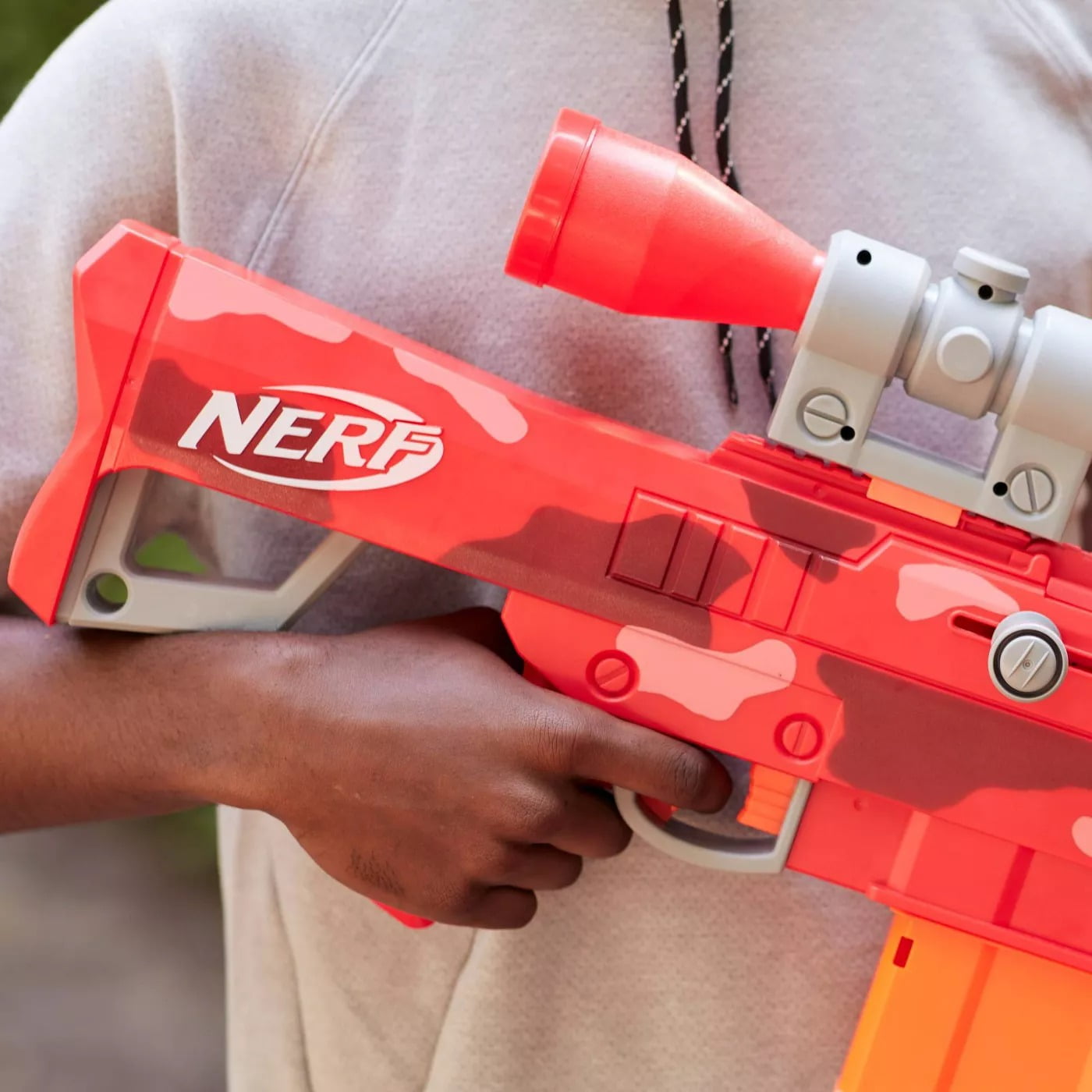  NERF Fortnite Heavy SR Blaster, Longest Fortnite Blaster Ever,  Removable Scope, Bolt Action, 6 Official Mega Darts, 6-Dart Clip :  Everything Else