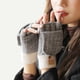 thumbnail image 4 of 2 pares de guantes de invierno convertibles, guantes de punto grueso de medio dedo con funda 1102, 4 of 5