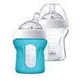 thumbnail image 2 of Botella de vidrio para bebés Chicco NaturalFit, paquete de 2, flujo lento, 0m+, 2 of 3