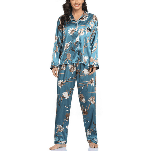 GAESHOW Satin Pajamas for Women, Short Sleeve Silk Pajama Set with Shorts  Two Piece Pj Sets Button-Down Sleepwear Loungewear at  Women’s