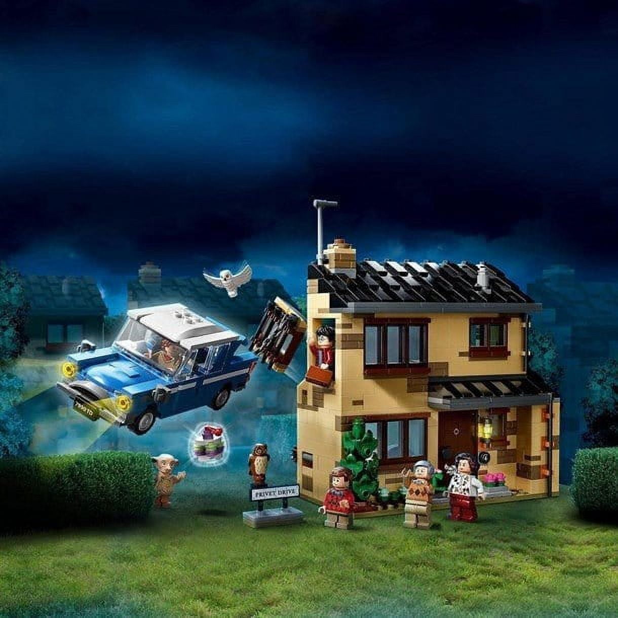 LEGO Harry Potter 4 Privet Drive 75968 House and Ford Anglia Flying Car  Toy, Wizarding World Gifts for Kids, Girls & Boys with Harry Potter, Ron