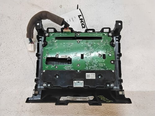 Pre-Owned 2020 Nissan Sentra Radio Control Panel w/ Climate Controls 9PR8A 210273 OEM - Verify Specific Vehicle Fitment In Description - (Good)