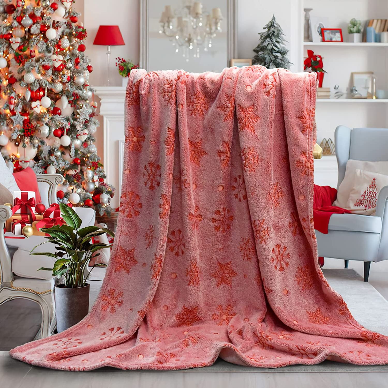 FFIY Christmas Throw Blanket Christmas Red Snowflake Fleece Throw Blankets Christmas Decorations Christmas Blanket for Family Friend 50x60 Inch Warm Winter Blankets for Couch Bed Walmart