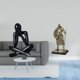 thumbnail image 2 of Escultura de figura de caballero abstracta moderna, figura decorativa creativa, adorno de escritorio coleccionable, estatua europea para sala de estar, 2 of 8