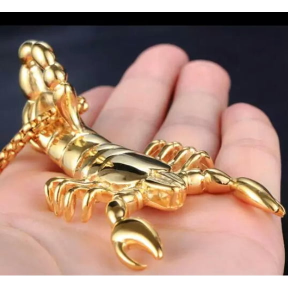 HOOUN Large Huge Gold Biker scorpion Pendant Stainless Steel Men's Jewelry Heavy Cool