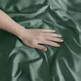 thumbnail image 6 of LammaLoe Duvet Cover King 3 Piece, Luxury Microfiber Bedding Sets with 2 Pillow Shams, Hunter Green, 6 of 11