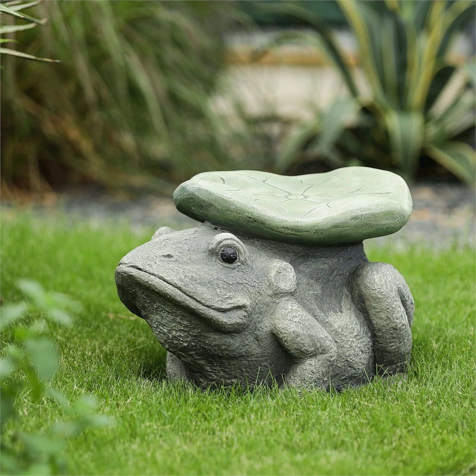 Luxen Home Gray MgO Frog and Lilypad Garden Stool