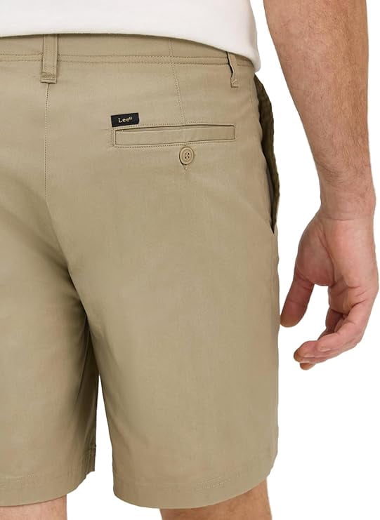 Lee Men's Extreme Motion Flat Front 7" Short (29-42)