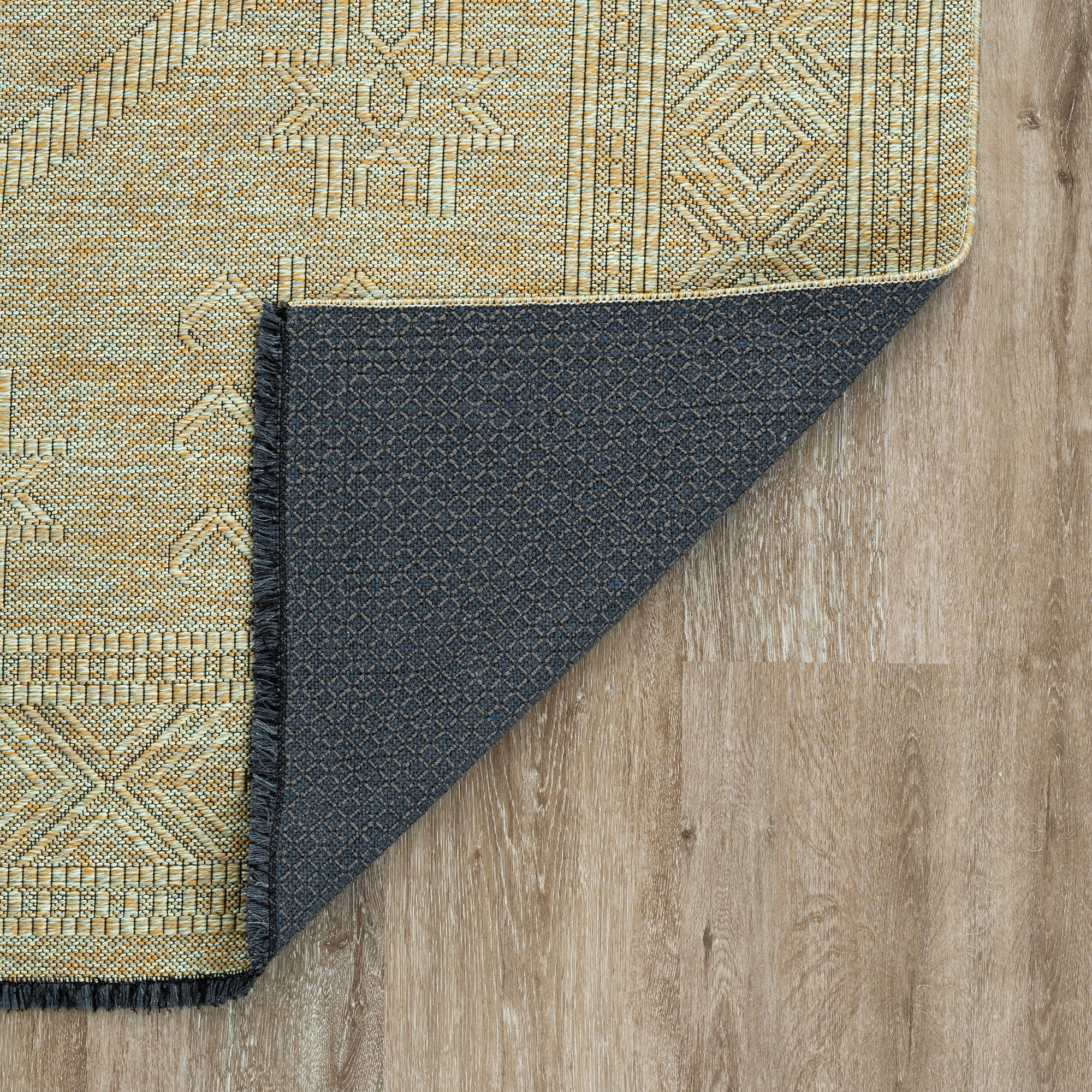 Alma Transitional 2' x 3' Green and Sage Green, Machine Washable Polyester & Cotton Indoor Area Rug