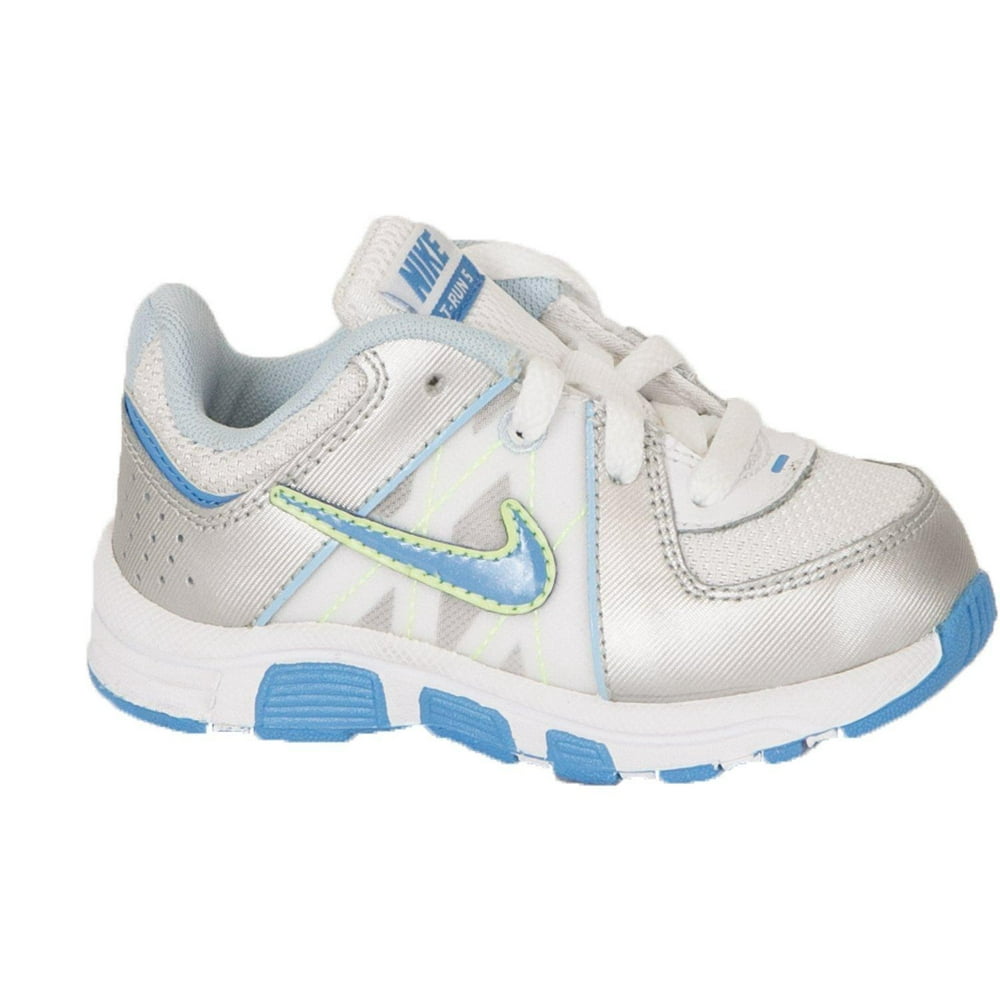 baby girl nike tennis shoes