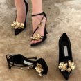 thumbnail image 2 of Sandalias de tacón alto con flores doradas para mujer, de seda, de diseñador de lujo, con flores metálicas, punta cuadrada, tacón fino, zapatos de fiesta para vestir, 2 of 6