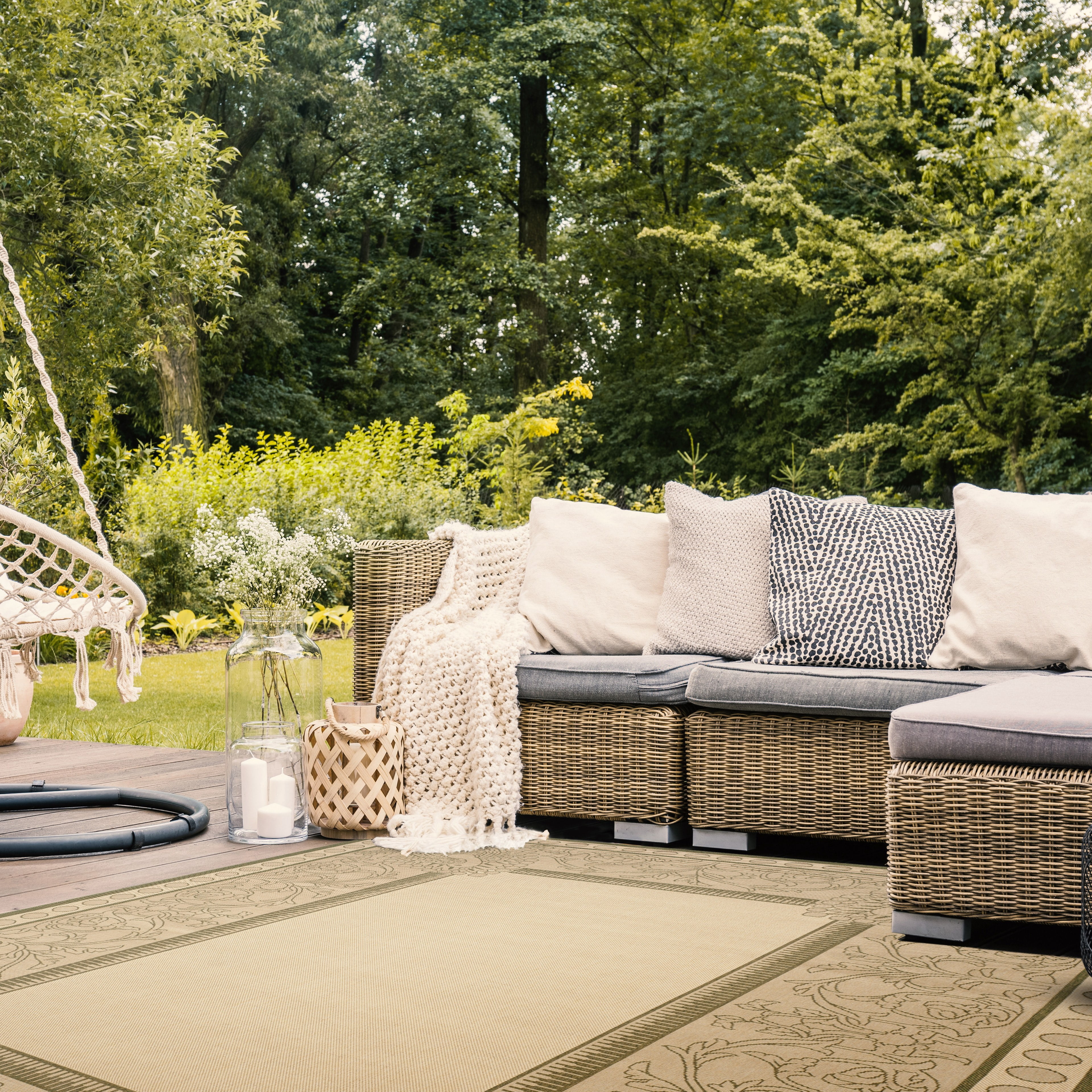 Safavieh Courtyard Cooper Botanical Indoor/Outdoor Area Rug, Natural/Olive, 8' x 11'