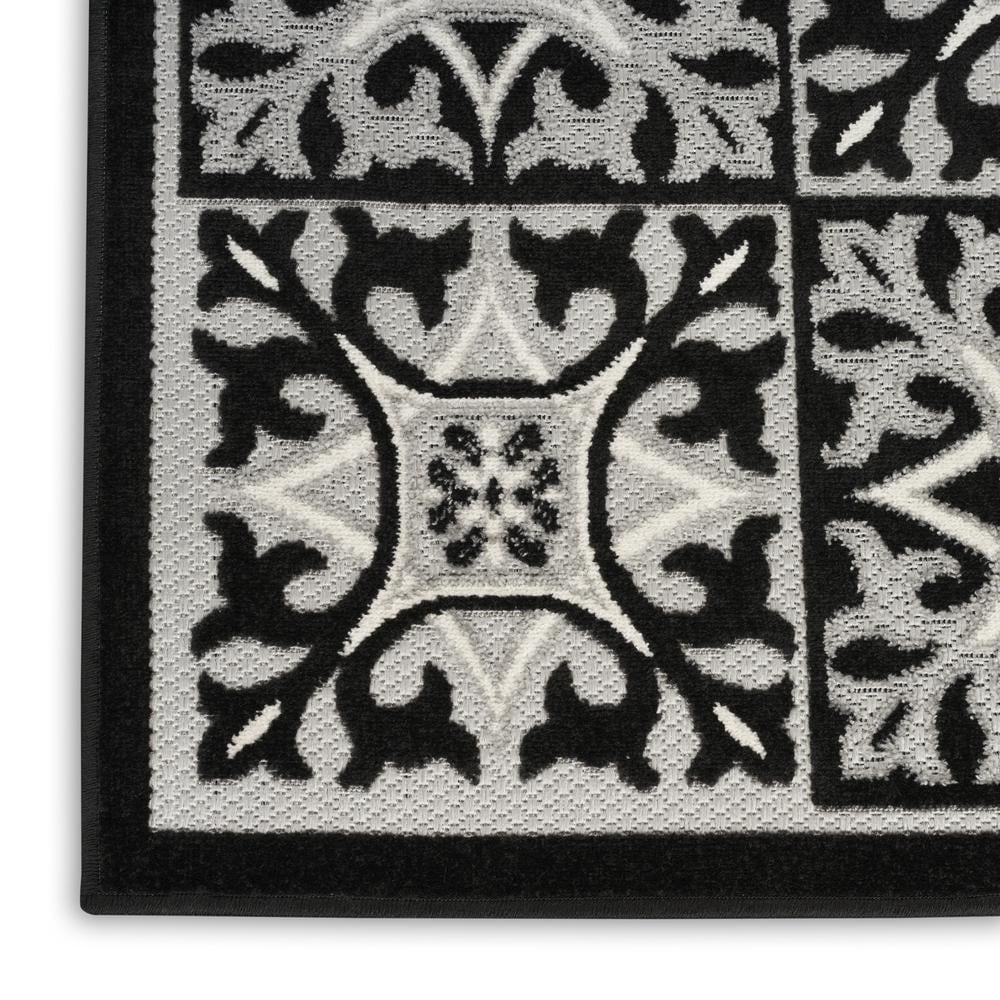 Nourison Aloha Indoor/Outdoor Black White 6' x 9' Area Rug, (6x9)