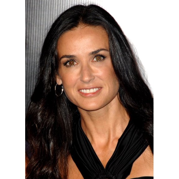Demi Moore At Arrivals For Rodeo Drive Walk Of Style Awards Ceremony Honoring Princess Grace Canvas Art - (16 x 20)