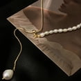 thumbnail image 4 of Fiudx Collar de Perlas, Elegante Cadena de Clavícula, Latón Bañado En Oro de 18 Quilates, Diseño Resistente Al Deslustre, Ideal para El Día y La Noche, Joyería de Moda para Mujer, Un Regalo Único., 4 of 6
