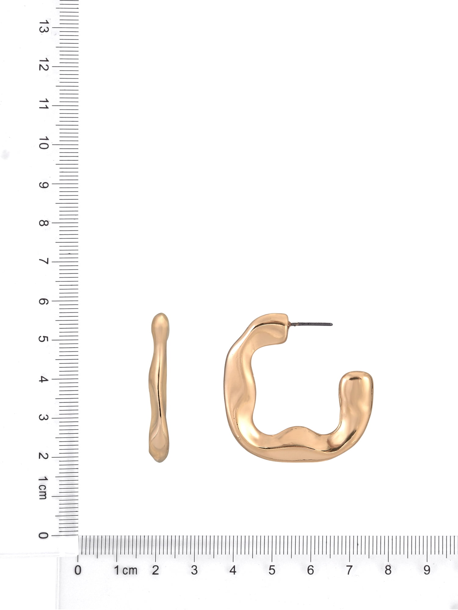 Time and Tru Goldtone Wavy Hoop Earring