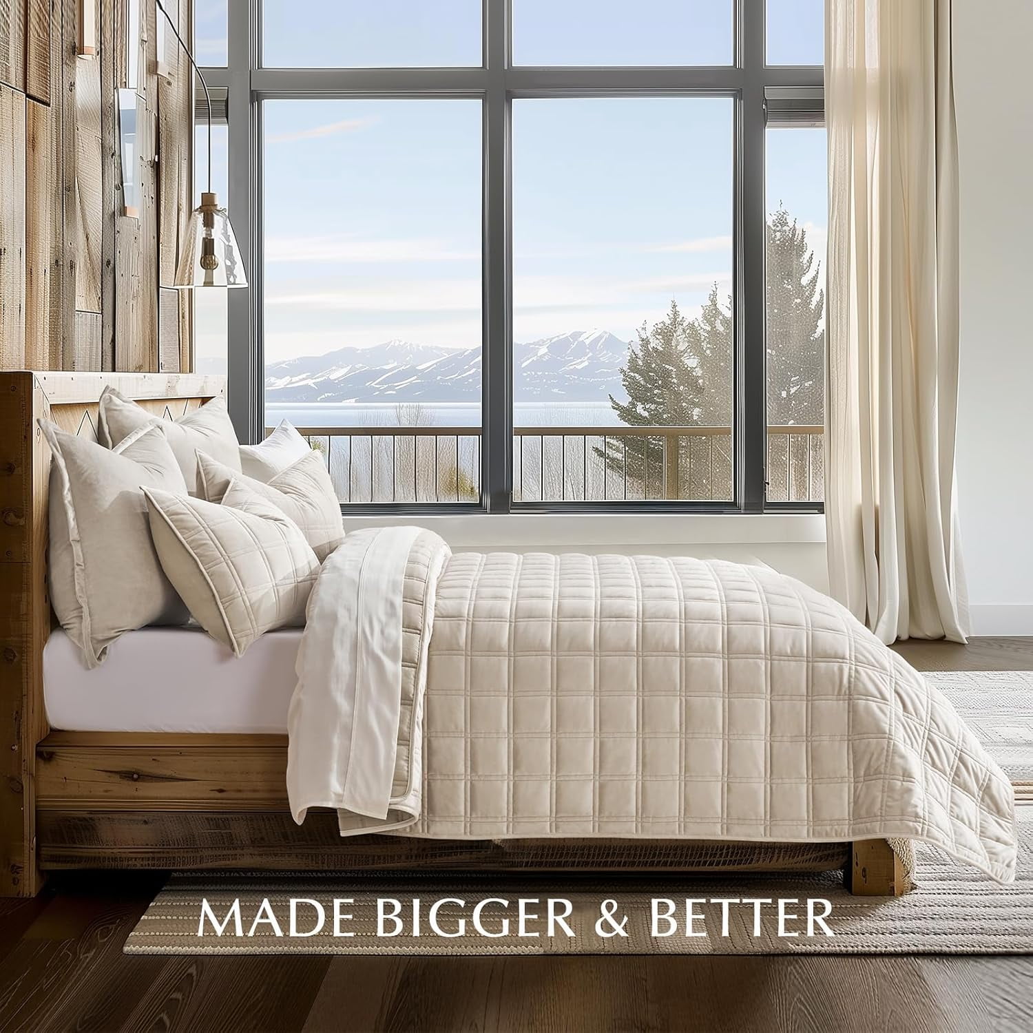 EVERGRACE 3 Pieces Luxurious Velvet Quilt King Size, Ultra Soft Bedspread Coverlet Set, Double Box Stitch Lightweight Velvet Comforter for All Season with 2 Shams, Beige, 108''x96''