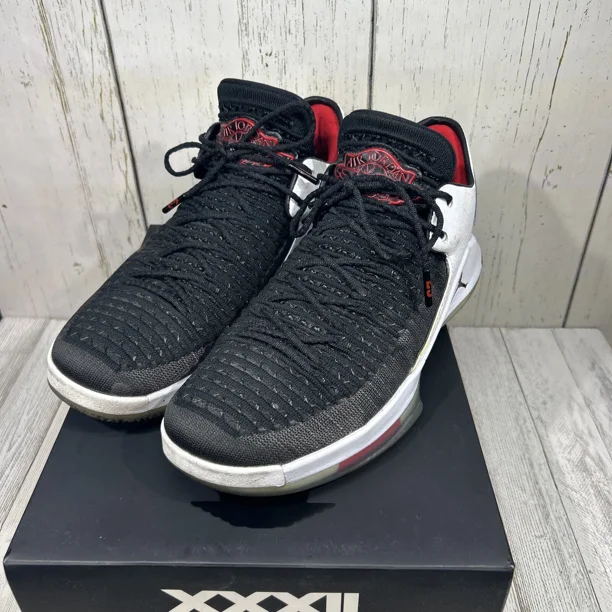 Ni - ke Ni - ke Air Jordan 32 XXXII LOW “Free Throw Line” USED Men’s Size 9.5 AA1256-002